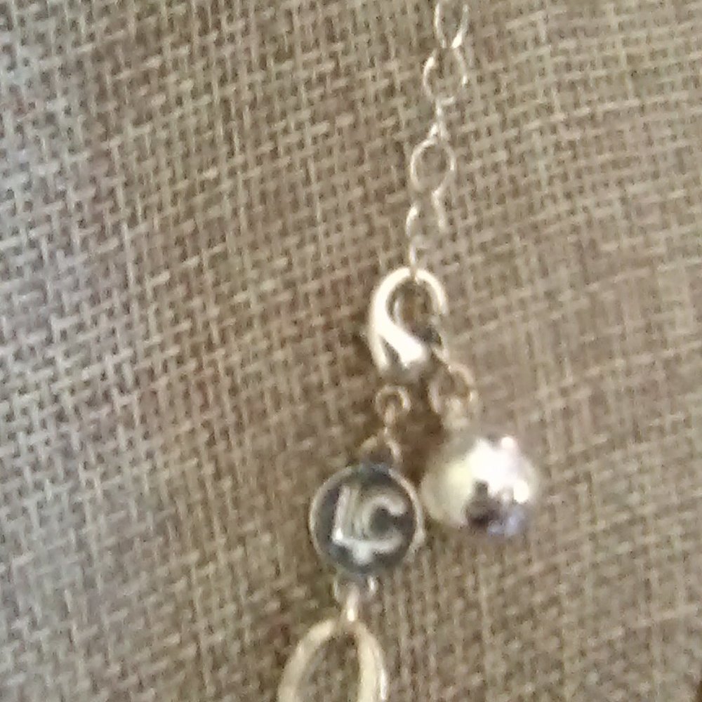 Chain Link Necklace - Picture 6 of 10